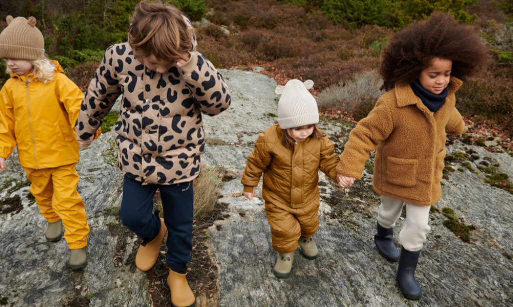 Veľký prehľad a sprievodca výberom zimného oblečenia pre deti